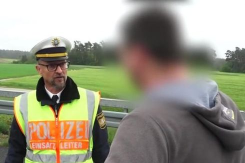 Video Viral Polisi Jerman Tilang Pengemudi yang Memotret Kecelakaan, Ini Cerita Lengkapnya