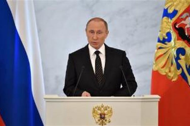Presiden Rusia Vladimir Putin menyampaikan Pidato Nasional tahunan di Istana Kremlin, Moskva, Kamis (03/12)
