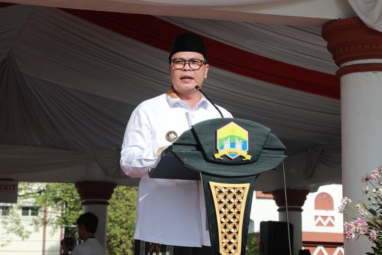 Marah Lihat PPPK Jajan Saat Pelantikan, Wali Kota Serang: Tengil Kalian, Kaya Anak Sekolahan Saja