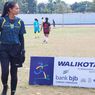Kisah Desy Pesepak Bola Perempuan, Ditentang Orangtua hingga Masuk Timnas