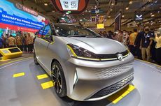 Lihat dari Dekat Mobil Listrik Daihatsu Ayla EV di GIIAS 2022