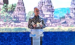 Menperin Tegaskan Kesiapan Indonesia Jadi Pusat Inovasi dan Pertumbuhan Tekstil Global