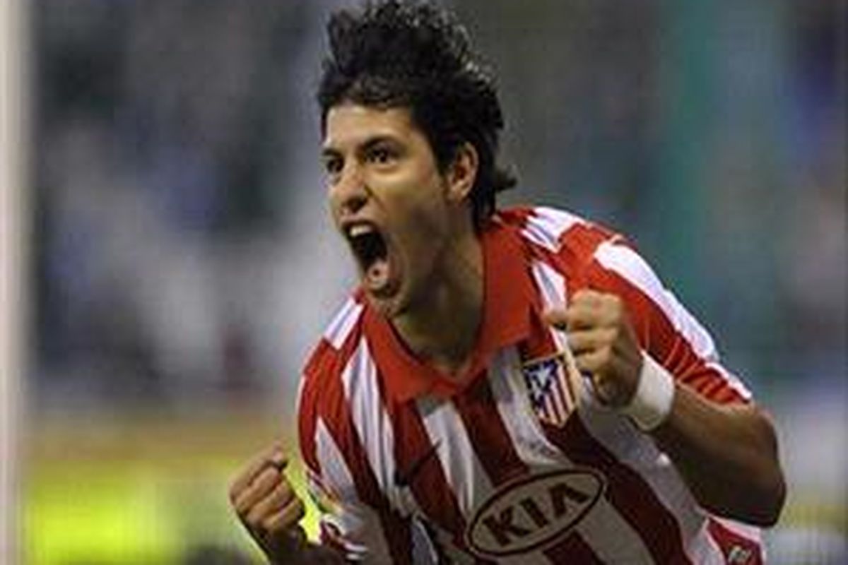 Penyerang Atletico Madrid, Sergio Aguero.
