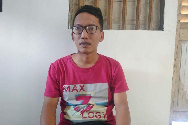 Badar, Ketua Lembaga Studi dan Bantuan Hukum (LSBH) NTB, Kuasa hukum korban kekerasan seksual pimpinan pondok pesantren di Kecamatan Sikur, Lombok Timur.