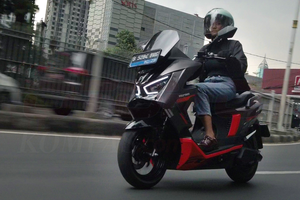 Konsumen Motor Listrik Polytron Pilih Baterai Sewa, Ini Alasannya