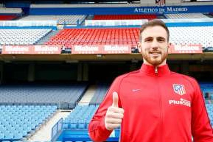 Atletico Madrid mengumumkan kontrak baru untuk Jan Oblak, Selasa (9/2/2016).