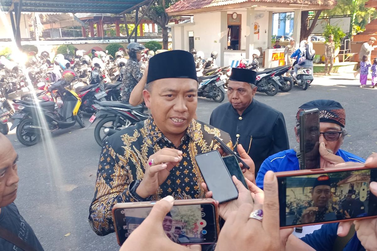 Foto: Bupati Situbondo Yusuf Rio Wahyu Prayogo saat ditemui Jumat (2/5/2025).