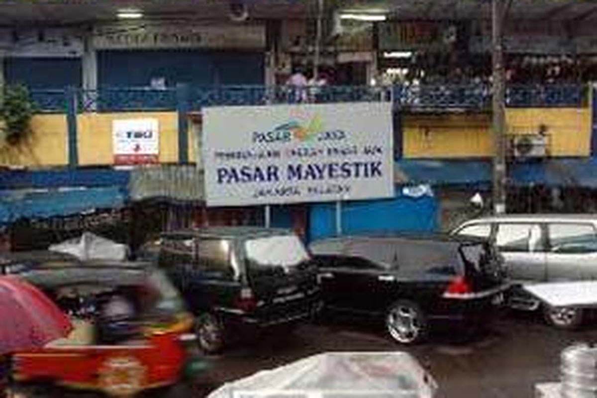 Pasar Mayestik di Jakarta Selatan.