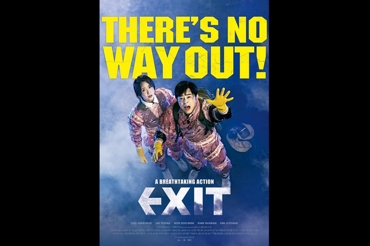 Im Yoon-ah dan Jo Jong-suk dalam film komedi aksi Exit (2019).