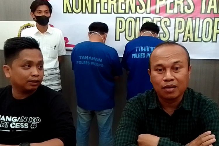 Satuan Reserse Kriminal (Reskrim) Polres Palopo, Sulawesi Selatan, mengamankan 2 orang pelaku judi online, Kamis (25/8/2022)