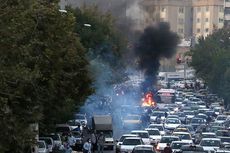 Situasi Gawat Kerusuhan Iran: Aparat Tak Ragu Tembak Jarak Dekat, Gambar Besar Khomeini Dirobohkan