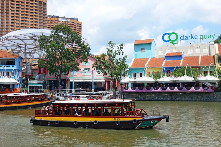 Telusuri Sungai Singapura di Clarke Quay