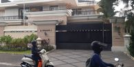 Suasana Kediaman Bos Sritex Iwan Setiawan Lukminto Pasca-ditangkap Kejagung di Solo
