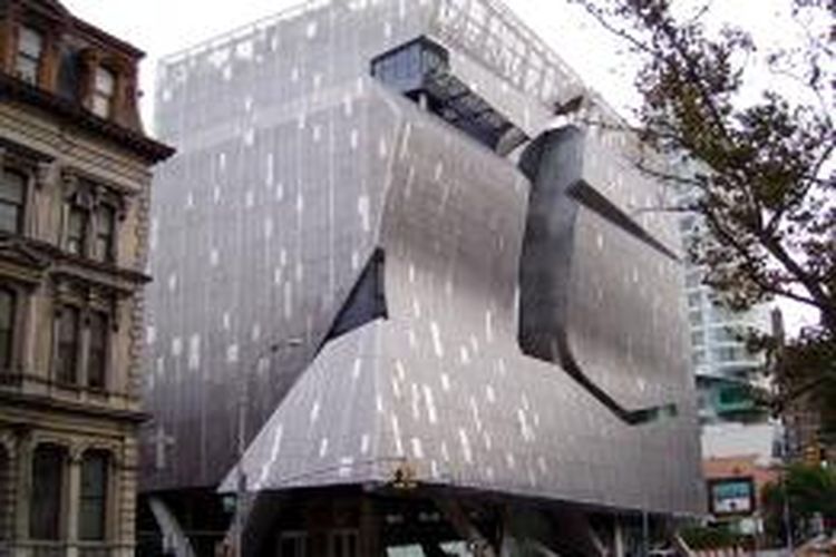 The Cooper Union for the Advancement of Science and Art .