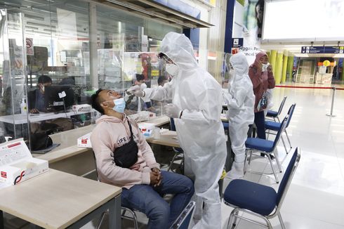 Mulai 1 Januari, Tarif Baru Rapid Test Antigen di Stasiun Rp 35.000