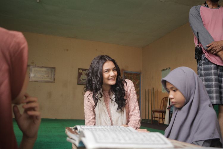 Amanda Rawles Dapat Banyak Inspirasi dari Film Ranah 3 Warna