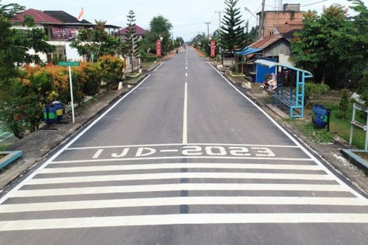 Tujuh ruas jalan daerah sepanjang 36,96 kilometer di Provinsi Jambi telah selesai dibangun melalui Inpres Jalan Daerah (IJD) tahun 2023.