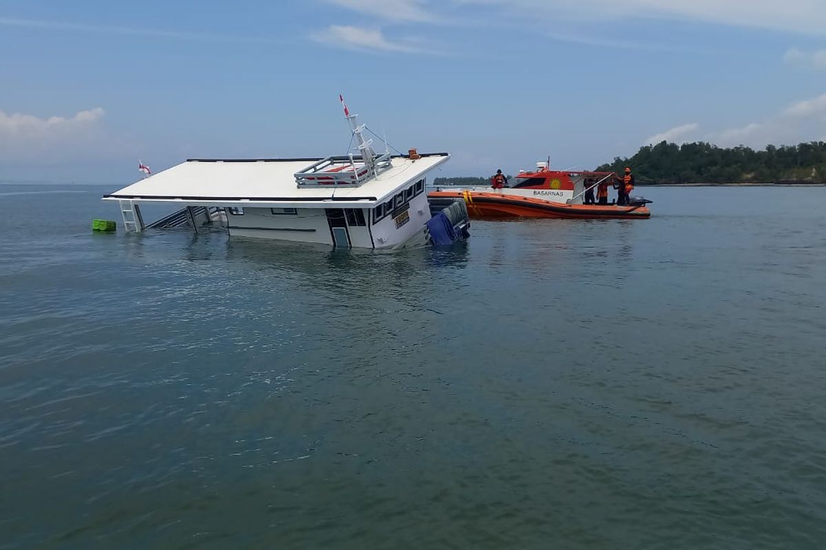 Pencarian ABK KM Wangi Cendana Dihentikan, 1 Orang Dinyatakan Hilang