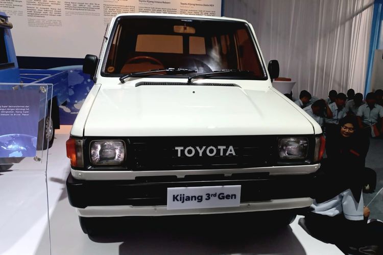Toyota Kijang Super generasi ketiga, Kijang pertama yang diekspor Toyota Indonesia