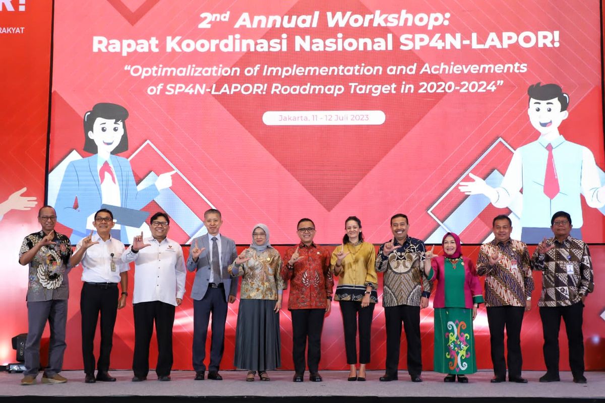 Menteri Pendayagunaan Aparatur Sipil Negara Reformasi Birokrasi (Menpan-RB) Abdullah Azwar Anas menghadiri 2nd Annual Workshop: Rapat Koordinasi Nasional (Rakornas) Sistem Pengelolaan Pengaduan Pelayanan Publik Nasional (SP4N)-Layanan Aspirasi dan Pengaduan Online Rakyat (LAPOR!) di Jakarta, Selasa (11/7/2023). 