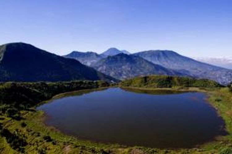 Telaga Dringo di Kabupaten Batang dan perbatasan Banjarnegara, Jawa Tengah.