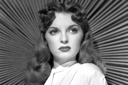 Lirik dan Chord Lagu Can't Help Lovin' Dat Man - Julie London