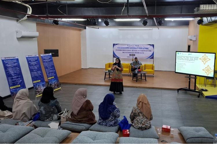 Lewat Pendampingan Kampus, Produk UMKM Kademangan Masuk Katalog Digital