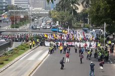 Mahasiswa Menuju Istana Negara, Jalan Medan Merdeka Barat Ditutup