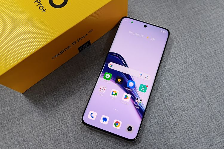 Realme 13 Pro Plus 5G resmi meluncu di Indonesia, Kamis (19/9/2024).