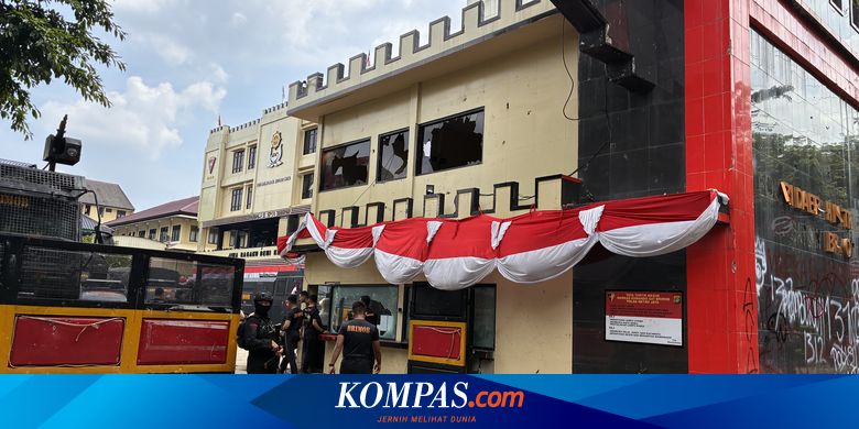 Kondisi Mako Brimob: Kaca Pecah, CCTV Copot, hingga Tembok Dicoret