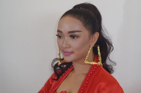 Zaskia Gotik Doakan Pernikahan Vicky Prasetyo dengan Angel Lelga