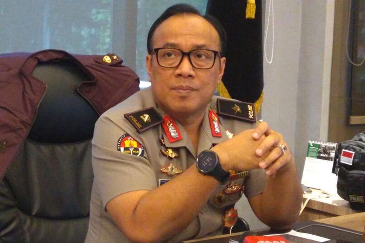 Kepala Biro Penerangan Masyarakat Humas Brigjen (pol) Dedi Prasetyo di Gedung Humas Mabes Polri, Jakarta, Senin (11/3/2019). 