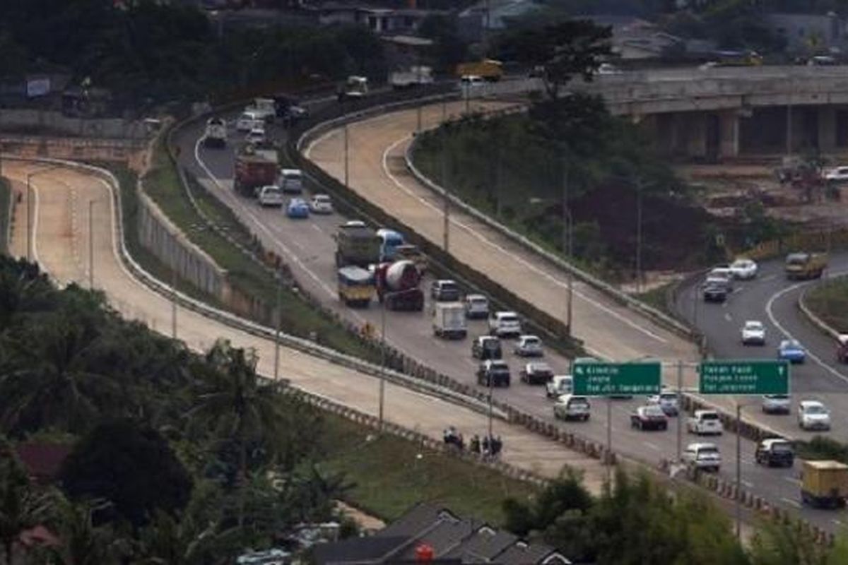 Tol JORR ruas W2 ruas Ulujami-Kebon Jeruk (ke arah kiri) sudah siap difungsikan. 