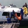 Dua Orang Tewas dalam Ledakan Kapal Tongkang di Lamongan