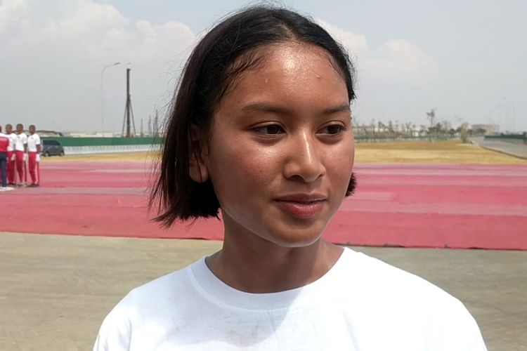 Anggota Paskibraka Provinsi DKI Jakarta, Nadya Lesmana Putri (16)