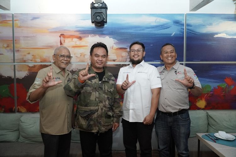 Priandhi Satria (Dirut MGPA), Samsul Purba (Wadiru MGPA), Yahya Adi Nugroho,(Founder MAX Motorsport), Arif Syahbani (Managing Director Pride Motorsport)