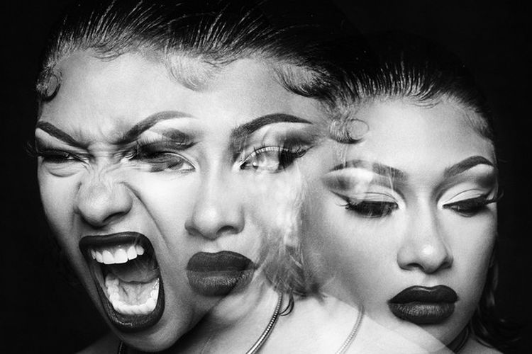 Lirik Lagu Mamushi - Megan Thee Stallion
