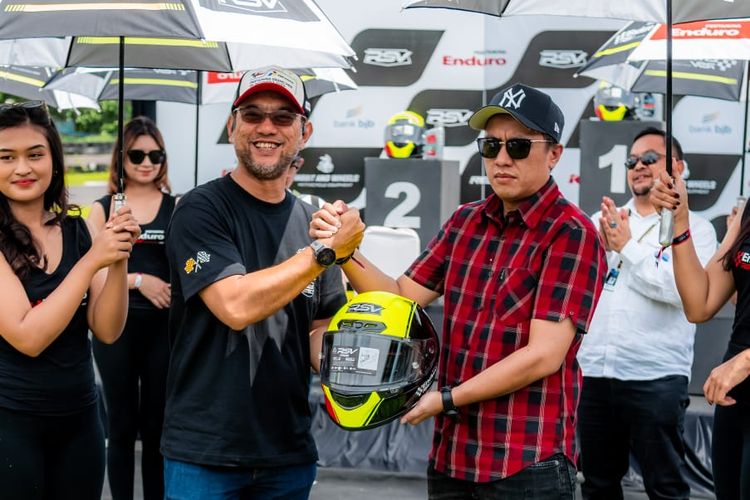 Pertamina Enduro RSV Racing Championship 2023 sukses menarik lebih dari 300 starter