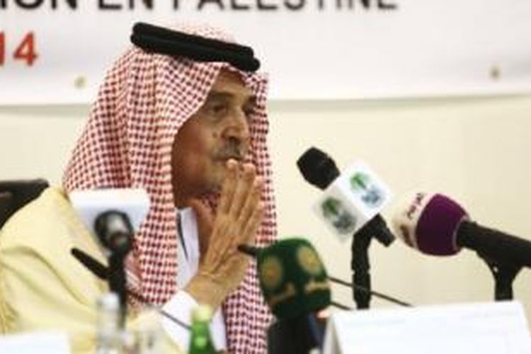 Menteri luar negeri Arab Saudi Saud al-Faisal mengatakan negara-negara Arab siap membantu Yaman menghadapi pemberontak 