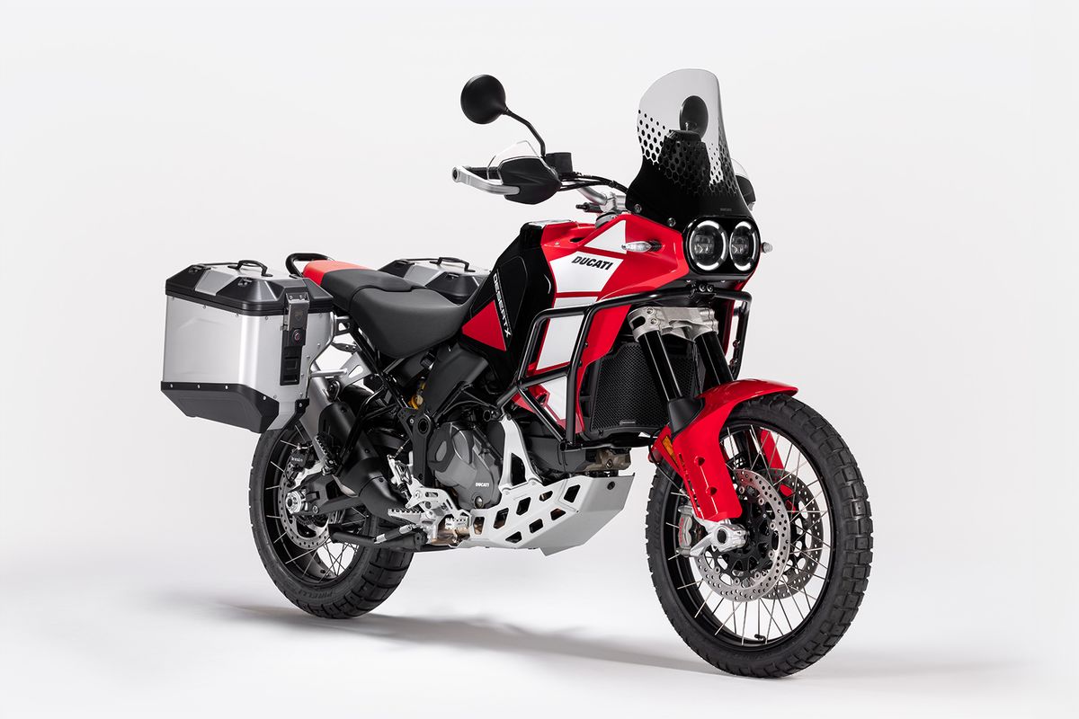 Ducati DesertX Discovery baru