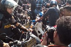 Bingung Jalur Simulasi Polisi, Pengendara Motor Malah Masuk Jalur Tol