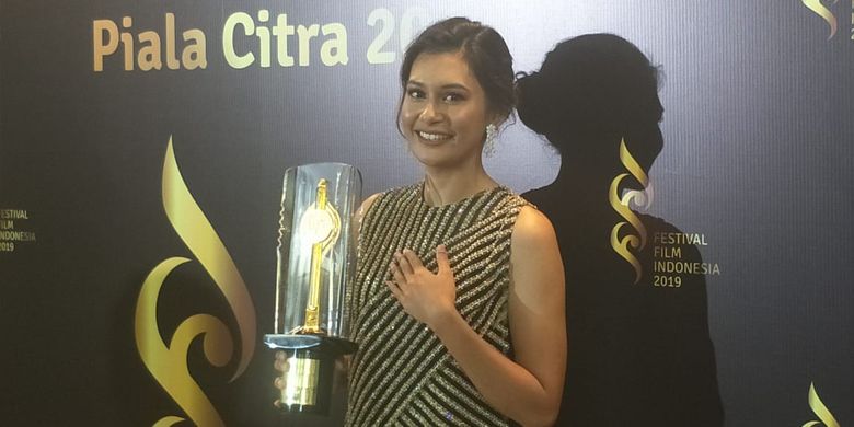 Raihaanun memenangi Piala Citra FFI 2019 sebagai Pemeran Utama Wanita Terbaik di kawasan Kedoya, Jakarta Barat, Minggu (8/12/2019).