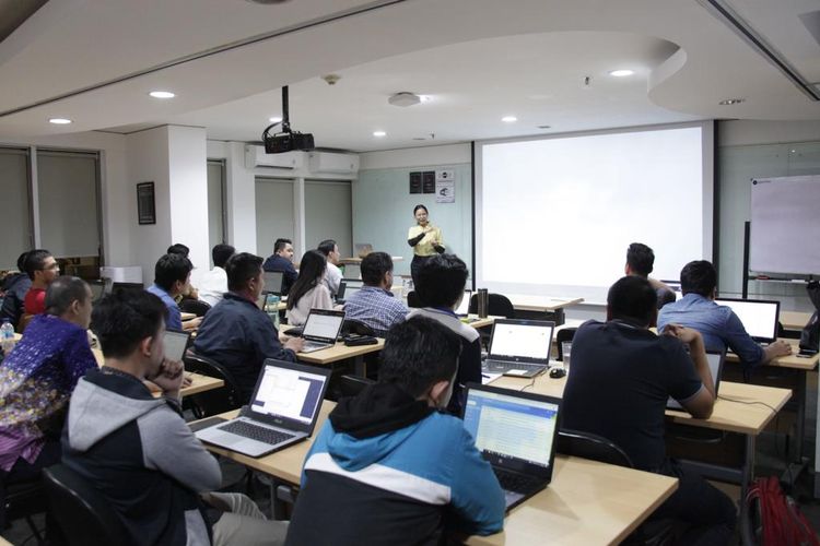 Algoritma Data Science School (Algoritma), lembaga pendidikan data science, menggelar program Bootcamp Algoritma. 