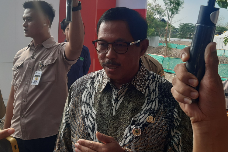 Pj Gubernur Jawa Tengah Nana Sudjana di Solo, Jawa Tengah, Senin (27/11/2023).