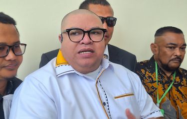 Razman Nasution datangi PN Jakarta Utara untuk jalani sidang pencemaran nama baik.