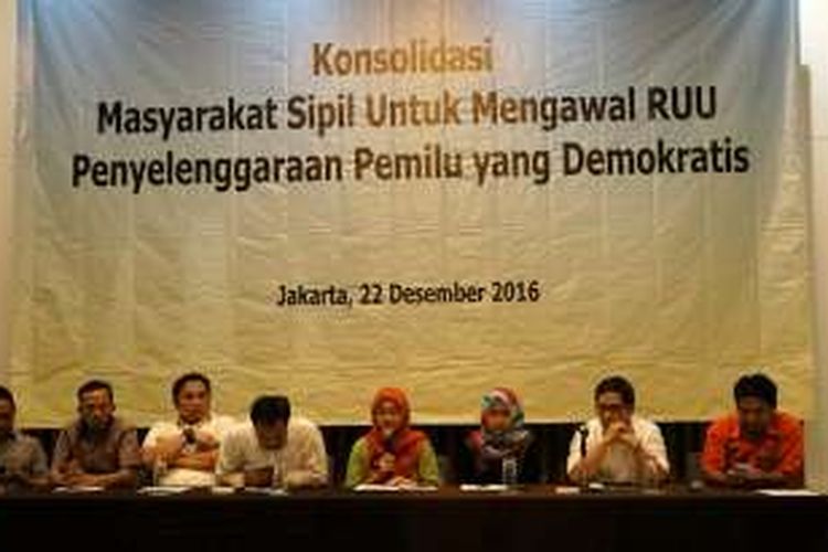 Koalisi Masyarakat Sipil Kawal RUU Penyelenggaraan Pemilu mendesak pembahasan Rancangan Undang-Undang (RUU) Penyelenggaraan Pemilu di DPR dilakukan secara terbuka dan mengedepankan partisipasi publik. 