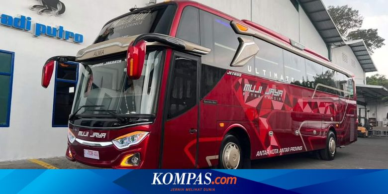 Автобус Adiputro Jetbus