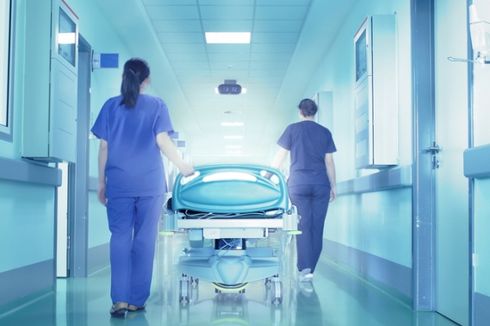 Perawat di Gowa Cengengesan Saat Urus Pasien, Videonya yang Viral Disebut Tak Sengaja Terekam