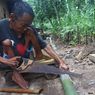 Mari Bantu Turiyan yang Lumpuh 47 Tahun, Tak Punya Kursi Roda Pakai Mobil-mobilan Kayu
