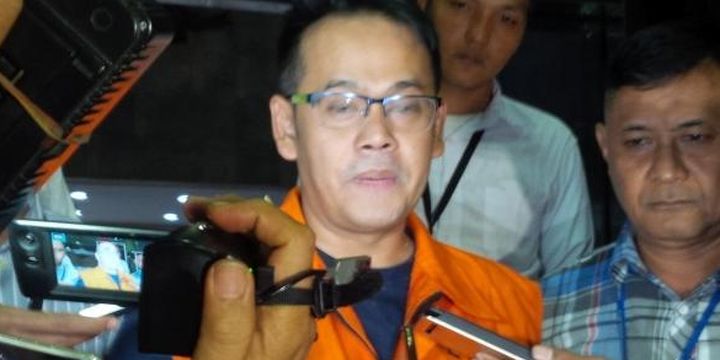 Direktur Utama PT Merial Esa Indonesia (MEI) Fahmi Dharmawansyah usai menjalani pemeriksaan di Gedung KPK, Jakarta, Selasa (27/12/2016).